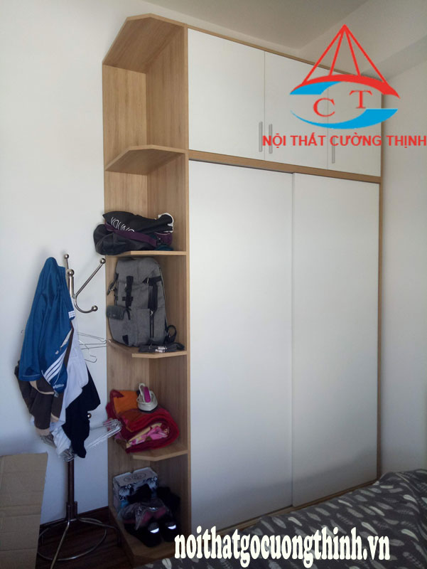 Tủ quần áo cửa lùa có kệ trang trí đẹp hiện đại