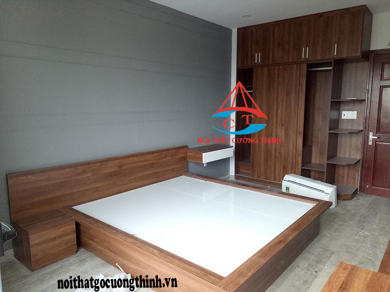 Giường ngủ có ngăn kéo gỗ công nghiệp màu nâu sang trọng