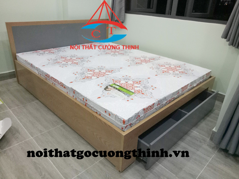 Mẫu giường hiện đại vàng xám đuôi giường có ngăn kéo