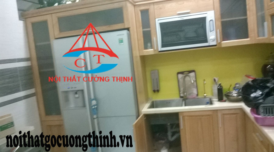 tủ bếp gỗ Sồi Mỹ
