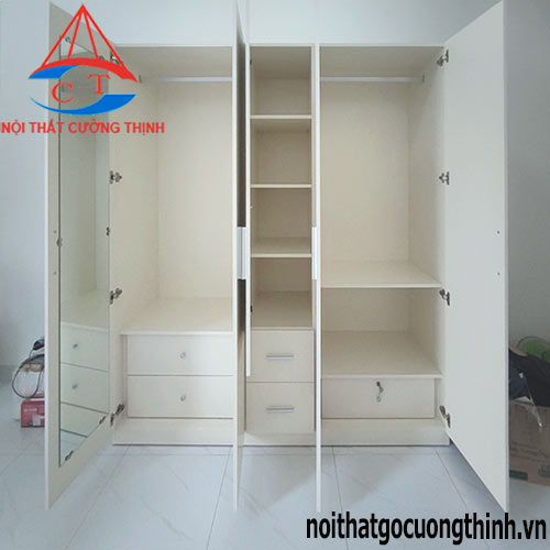 Mẫu tủ quần áo 3 buồng gỗ MDF màu sáng cho phòng ngủ hiện đại