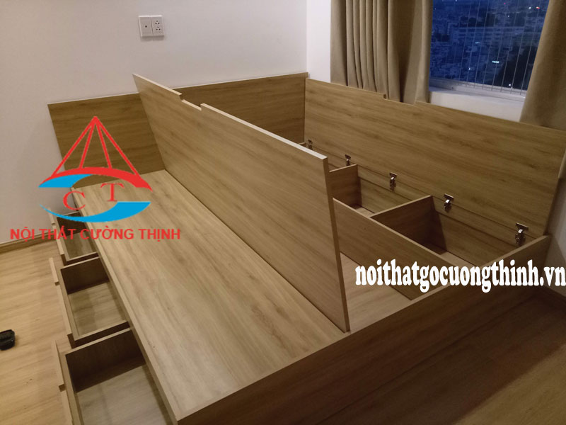 Giường ngủ thông minh có 3 ngăn kéo bên hông đẹp tại chung cư Quận Thủ Đức