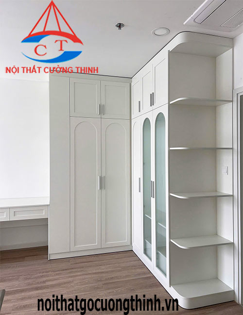 Tủ quần áo góc tường màu trắng kịch trần đẹp tiện ích cho phòng ngủ hiện đại